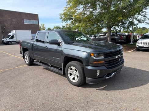 Used 2018 Chevrolet Silverado 1500 LT w/ All Star Edition AWD/4WD image 2