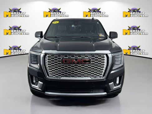 Used 2021 GMC Yukon Denali AWD/4WD image 2