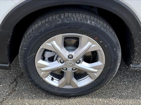 New 2026 Honda HR-V LX image 7