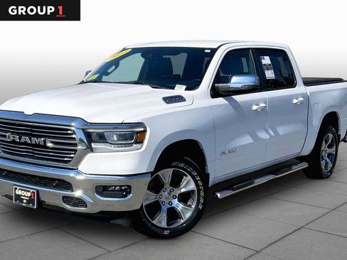 Used 2023 RAM 1500 Laramie AWD/4WD image 1