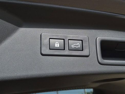 New 2025 Subaru Forester Premium image 9