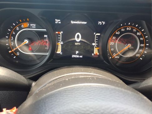 Used 2024 Jeep Wrangler Unlimited Rubicon w/ Technology Group AWD/4WD image 25