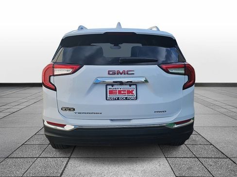 Used 2024 GMC Terrain SLT image 6