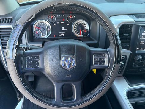 Used 2018 RAM 1500 Lone Star image 17