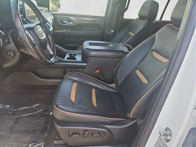 Used 2022 GMC Yukon AT4 AWD/4WD image 16