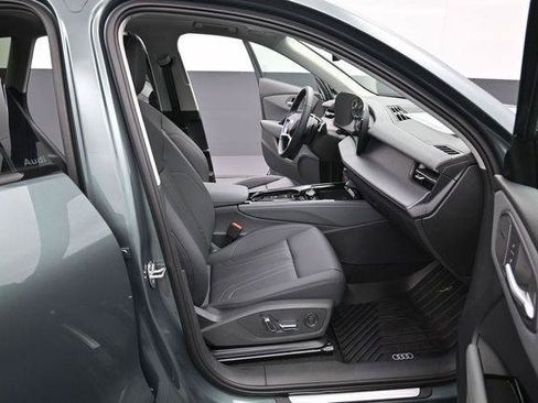 New 2026 Audi Q3 quattro 2.0T AWD/4WD image 14