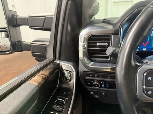 Used 2023 Ford F150 Lariat w/ FX4 Off-Road Package image 74