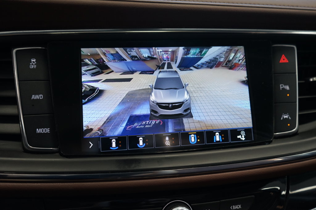 Used 2021 Buick Enclave Avenir w/ Avenir Technology Package AWD/4WD image 8