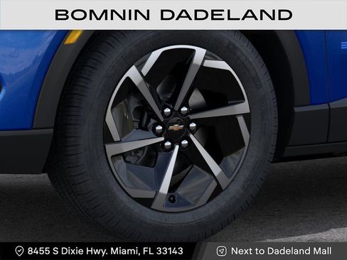 New 2026 Chevrolet Equinox EV LT image 10