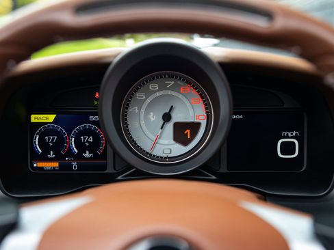 Certified 2022 Ferrari F8 Tributo image 15