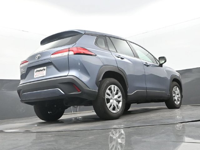 Used 2025 Toyota Corolla Cross L FWD image 11