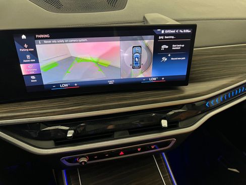 Certified 2023 BMW X7 xDrive40i w/ Executive Package image 30