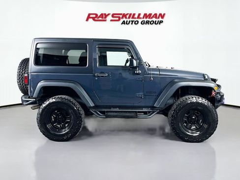Used 2016 Jeep Wrangler Sport w/ Quick Order Package 24S AWD/4WD image 8