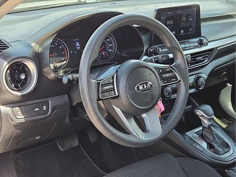 Used 2020 Kia Forte LXS FWD image 14