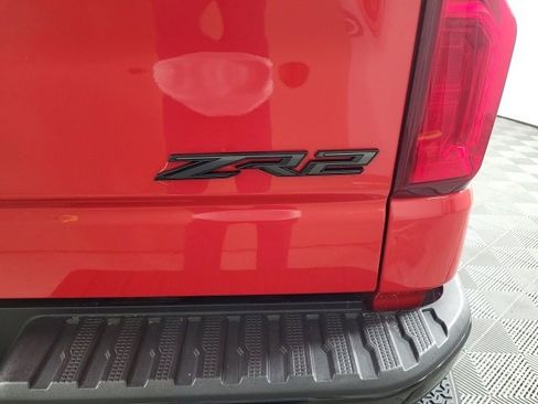 Used 2024 Chevrolet Silverado 1500 ZR2 w/ Technology Package image 12