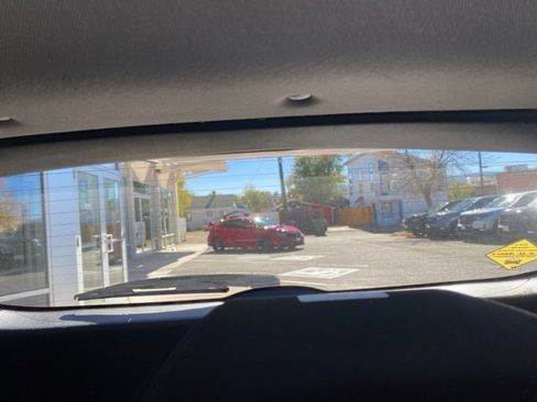 Used 2022 Hyundai Kona SEL image 11