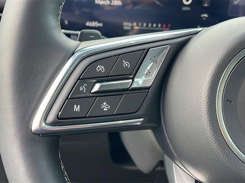 Used 2025 Buick Envision Sport Touring image 24