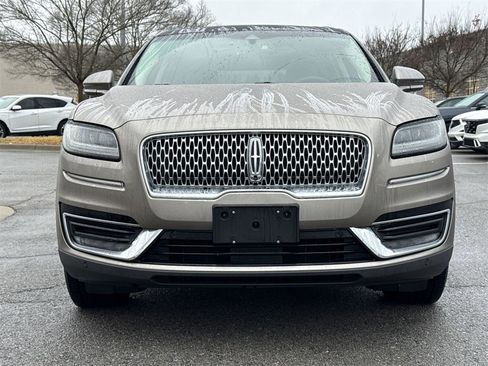 Used 2019 Lincoln Nautilus Reserve image 8