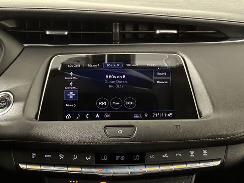 Used 2019 Cadillac XT4 Sport AWD/4WD image 18