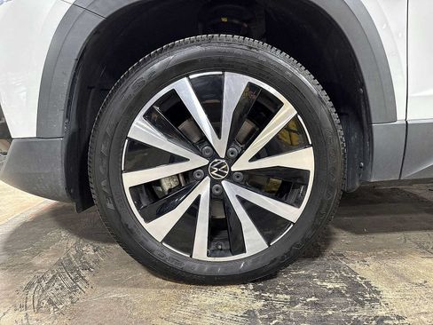 Used 2022 Volkswagen Taos SE AWD/4WD image 10
