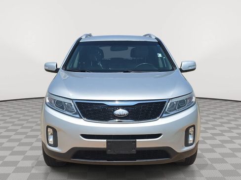 Used 2014 Kia Sorento LX AWD/4WD image 2