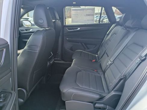 New 2026 Volkswagen Atlas Cross Sport SEL R-Line AWD/4WD image 16