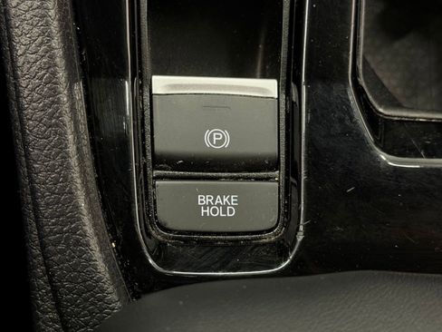 Used 2024 Honda Accord EX-L image 30