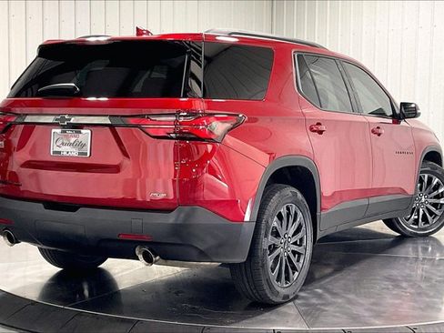 Used 2023 Chevrolet Traverse RS w/ LPO, Floor Liner Package AWD/4WD image 13