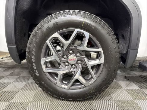 New 2026 GMC Sierra 1500 SLT w/ SLT Premium Plus Package image 29