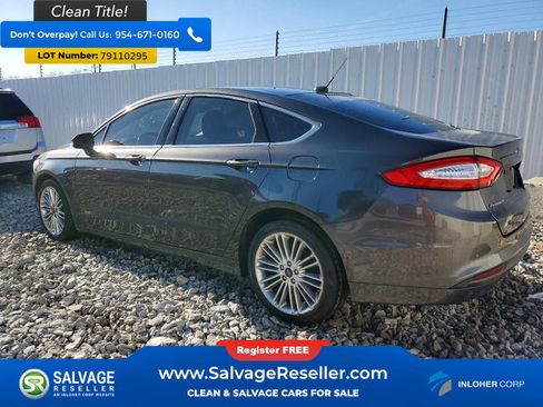 Used 2016 Ford Fusion SE w/ Equipment Group 202A FWD image 3