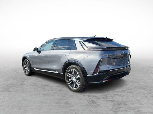 Used 2023 Cadillac Lyriq 2WD image 6
