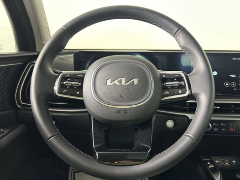 Used 2025 Kia Sorento S w/ Panoramic Sunroof Package image 30