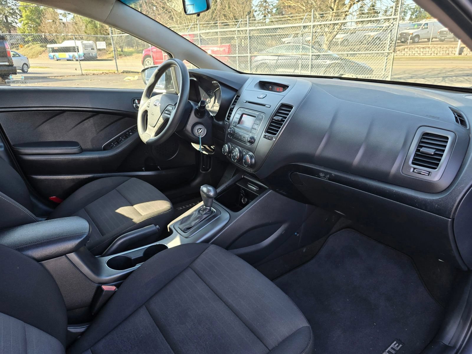 Used 2016 Kia Forte LX FWD image 10
