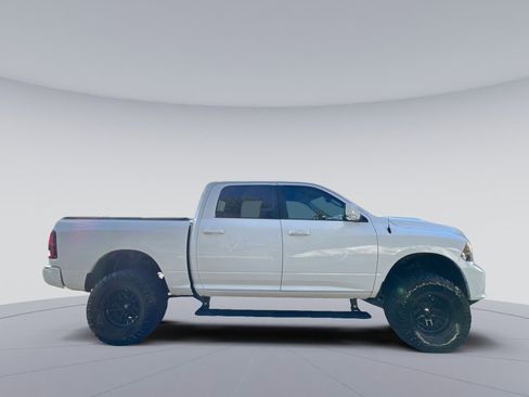 Used 2015 RAM 1500 Sport w/ Convenience Group image 33