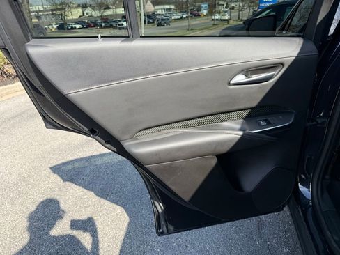 Used 2022 Cadillac XT4 Sport w/ Enhanced Visibility Package FWD image 31
