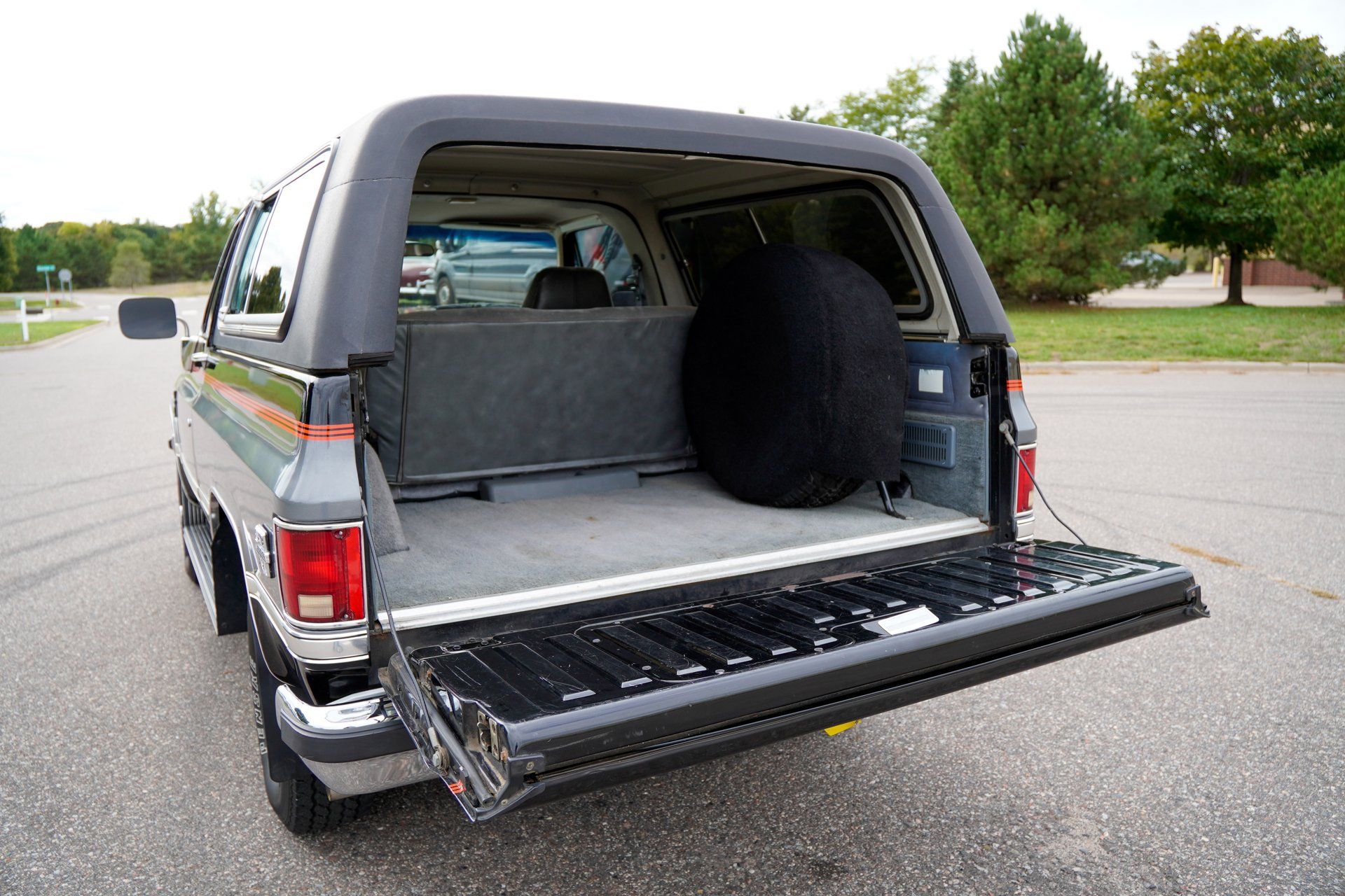Used 1987 Chevrolet Blazer 4WD image 18