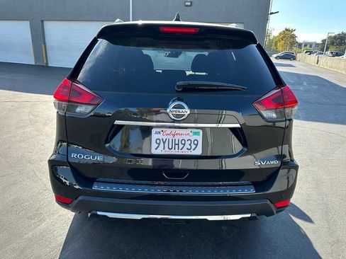 Used 2020 Nissan Rogue SV AWD/4WD image 5