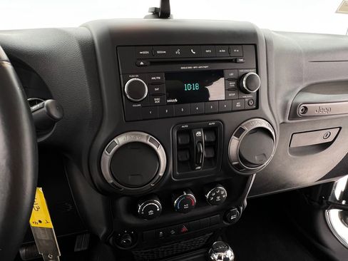 Used 2014 Jeep Wrangler Unlimited Sport w/ Quick Order Package 24S image 19