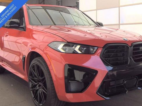 Used 2025 BMW X5 M Competition w/ Executive Package image 1