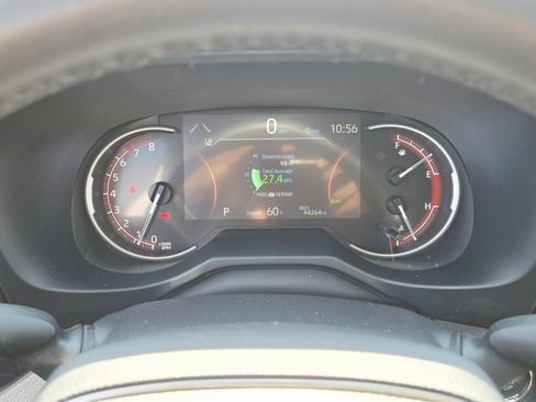 Used 2023 Toyota RAV4 XLE Premium image 28