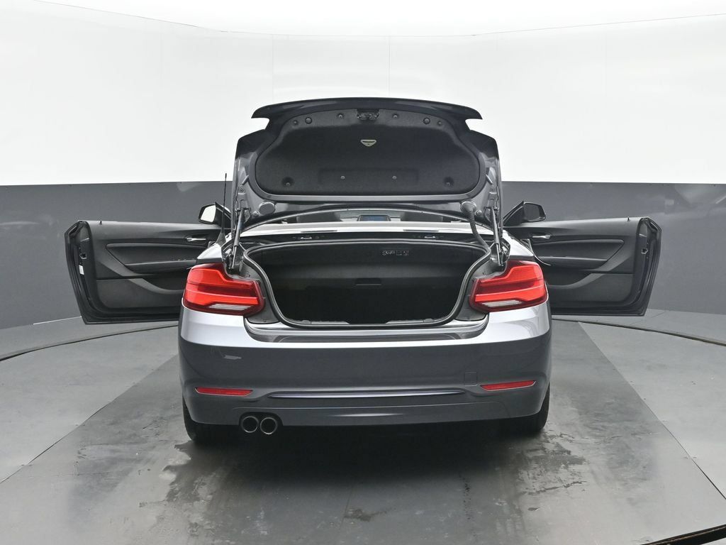 Used 2018 BMW 230i xDrive Convertible AWD/4WD image 39