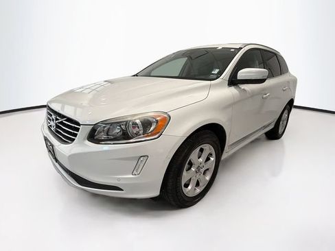 Used 2016 Volvo XC60 T5 Premier w/ Proximity Package AWD/4WD image 3