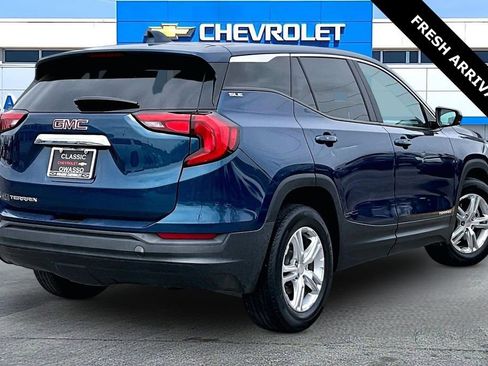 Used 2021 GMC Terrain SLE FWD image 5