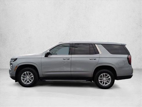 Used 2025 Chevrolet Tahoe LT AWD/4WD image 9