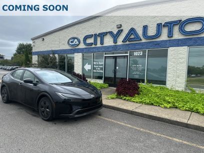 Used 2025 Toyota Prius LE