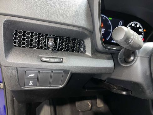 Used 2025 Honda CR-V Sport-L image 24