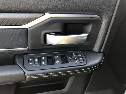 New 2026 RAM 3500 Big Horn AWD/4WD image 20