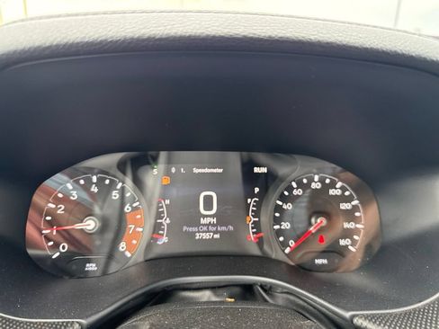 Used 2025 Jeep Compass Trailhawk AWD/4WD image 13