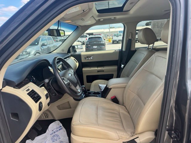 Used 2019 Ford Flex SEL w/ Equipment Group 202A FWD image 9