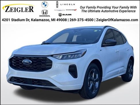 Used 2023 Ford Escape ST-Line w/ Tech Pack #1 image 1